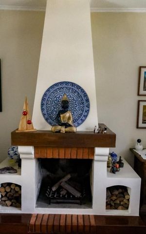 Casa à venda com 410m², 4 quartos e 4 vagas Casa à venda com 410m², 4 quartos e 4 vagasDetalhe - Sala 1