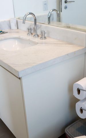 Apartamento à venda com 66m², 2 quartos e 1 vaga Apartamento à venda com 66m², 2 quartos e 1 vagaBanheiro da Suíte 2