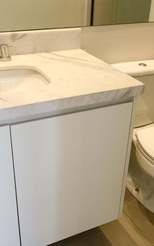 Apartamento à venda com 66m², 2 quartos e 1 vaga Apartamento à venda com 66m², 2 quartos e 1 vagaBanheiro Social