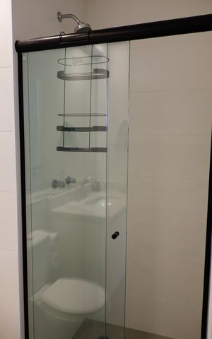 Apartamento à venda com 66m², 2 quartos e 1 vaga Apartamento à venda com 66m², 2 quartos e 1 vagaBanheiro Social