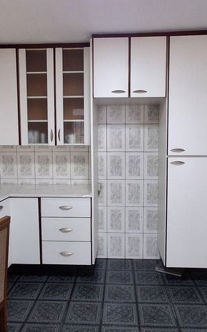 Casa à venda com 177m², 3 quartos e 2 vagas Casa à venda com 177m², 3 quartos e 2 vagasCozinha