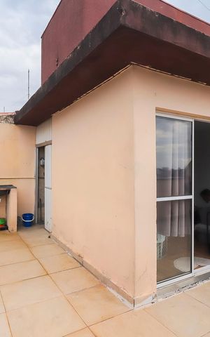 Apartamento à venda com 117m², 2 quartos e 1 vagaÁrea de Serviço e Terraço