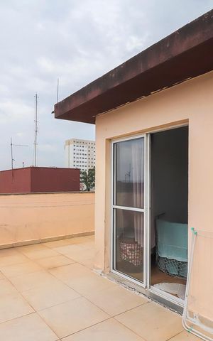 Apartamento à venda com 117m², 2 quartos e 1 vagaÁrea de Serviço e Terraço