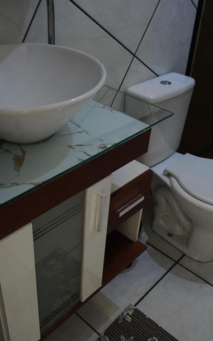 Casa para alugar com 79m², 2 quartos e 1 vagaBanheiro