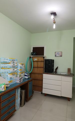 Casa à venda com 450m², 5 quartos e 4 vagasSemi Suíte 2
