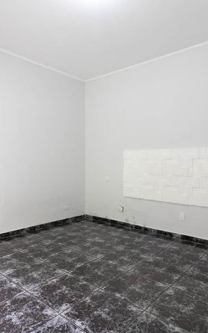 Casa para alugar com 232m², 1 quarto e 1 vaga Casa para alugar com 232m², 1 quarto e 1 vagaQuarto