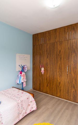 Casa à venda com 520m², 3 quartos e 3 vagas Casa à venda com 520m², 3 quartos e 3 vagasQuarto 2