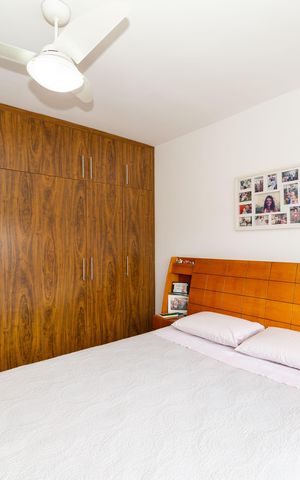 Casa à venda com 520m², 3 quartos e 3 vagas Casa à venda com 520m², 3 quartos e 3 vagasSuíte