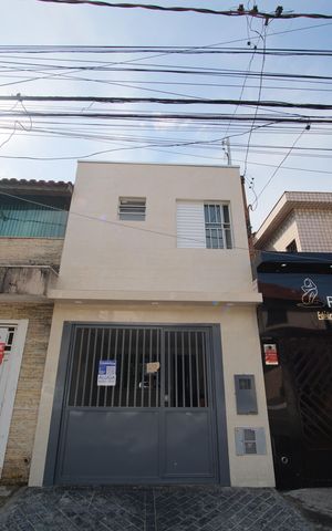 Casa para alugar com 180m², 3 quartos e 1 vagaPlaca