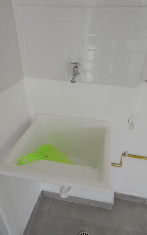 Apartamento à venda com 33m², 2 quartos e sem vagaCozinha e Área de Serviço
