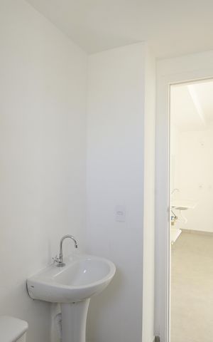 Apartamento à venda com 33m², 2 quartos e sem vagaBanheiro