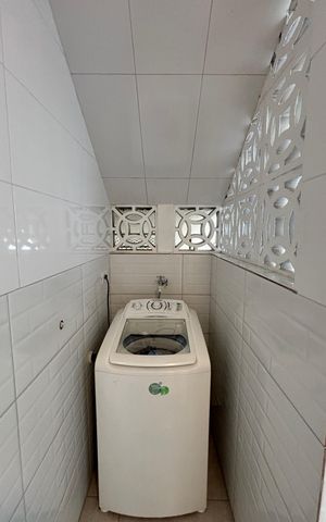 Casa à venda com 191m², 3 quartos e 3 vagas Casa à venda com 191m², 3 quartos e 3 vagasÁrea de Serviço