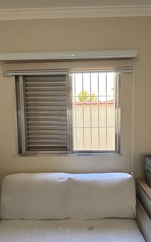 Casa à venda com 191m², 3 quartos e 3 vagas Casa à venda com 191m², 3 quartos e 3 vagasEscritório