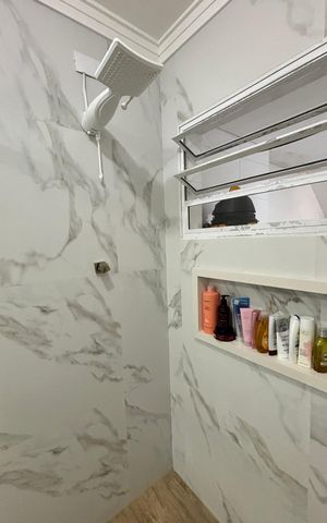 Casa à venda com 191m², 3 quartos e 3 vagas Casa à venda com 191m², 3 quartos e 3 vagasBanheiro da Suíte 2