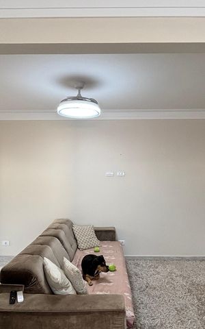 Casa à venda com 191m², 3 quartos e 3 vagas Casa à venda com 191m², 3 quartos e 3 vagasSala
