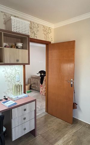 Casa à venda com 191m², 3 quartos e 3 vagas Casa à venda com 191m², 3 quartos e 3 vagasEscritório