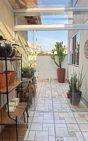Casa à venda com 191m², 3 quartos e 3 vagas Casa à venda com 191m², 3 quartos e 3 vagasQuintal