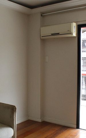 Apartamento à venda com 110m², 4 quartos e 2 vagasSala