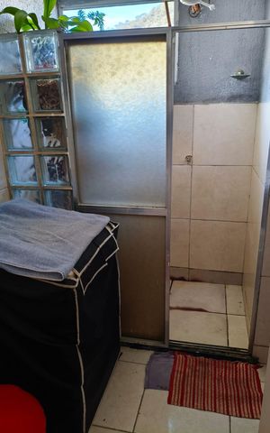Apartamento à venda com 70m², 2 quartos e 1 vaga Apartamento à venda com 70m², 2 quartos e 1 vagaBanheiro Social