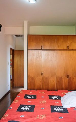 Casa à venda com 456m², 4 quartos e 5 vagasSuíte 2