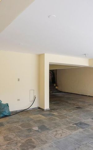 Casa à venda com 456m², 4 quartos e 5 vagasGaragem