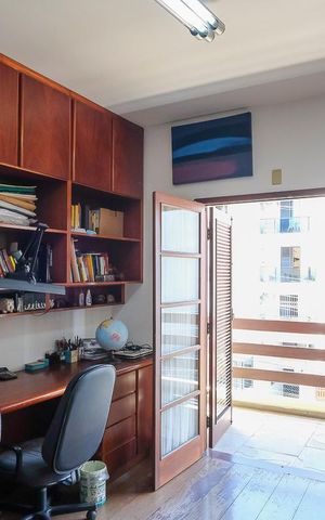 Casa à venda com 456m², 4 quartos e 5 vagasQuarto 2