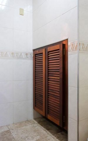 Casa à venda com 456m², 4 quartos e 5 vagasLavabo