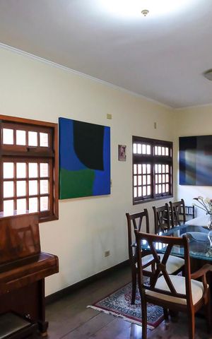 Casa à venda com 456m², 4 quartos e 5 vagasSala de jantar