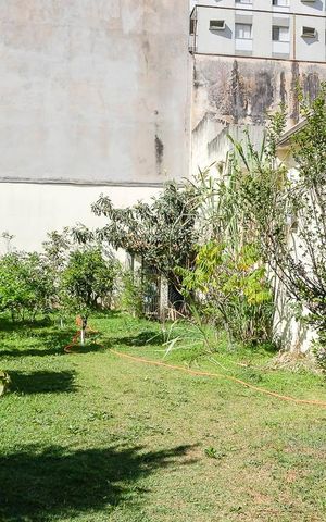 Casa à venda com 456m², 4 quartos e 5 vagasQuintal