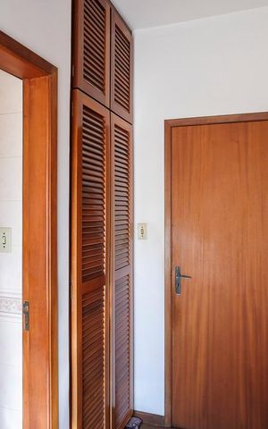 Casa à venda com 456m², 4 quartos e 5 vagasCloset da suíte 1