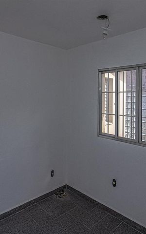 Casa para alugar com 150m², 3 quartos e 2 vagasEscritório