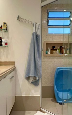 Apartamento à venda com 86m², 3 quartos e 1 vaga Apartamento à venda com 86m², 3 quartos e 1 vagaBanheiro Social