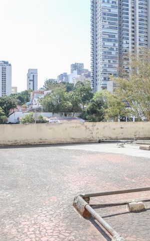 Apartamento à venda com 110m², 3 quartos e sem vaga Apartamento à venda com 110m², 3 quartos e sem vagaTerraço