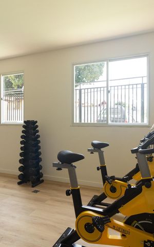 Apartamento para alugar com 58m², 2 quartos e 1 vaga Apartamento para alugar com 58m², 2 quartos e 1 vagaÁrea comum - Academia