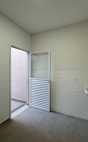 Casa para alugar com 300m², 3 quartos e 7 vagas Casa para alugar com 300m², 3 quartos e 7 vagasLavanderia