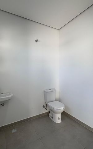 Casa para alugar com 300m², 3 quartos e 7 vagas Casa para alugar com 300m², 3 quartos e 7 vagasBanheiro 4