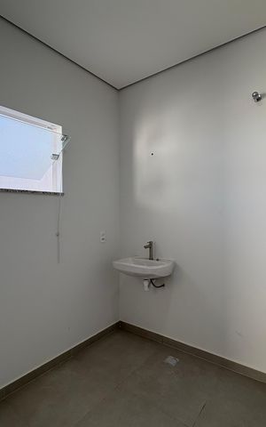 Casa para alugar com 300m², 3 quartos e 7 vagas Casa para alugar com 300m², 3 quartos e 7 vagasBanheiro 4