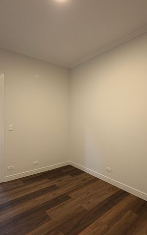 Casa para alugar com 300m², 3 quartos e 7 vagas Casa para alugar com 300m², 3 quartos e 7 vagasQuarto 1