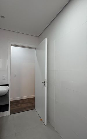 Casa para alugar com 300m², 3 quartos e 7 vagas Casa para alugar com 300m², 3 quartos e 7 vagasBanheiro 2