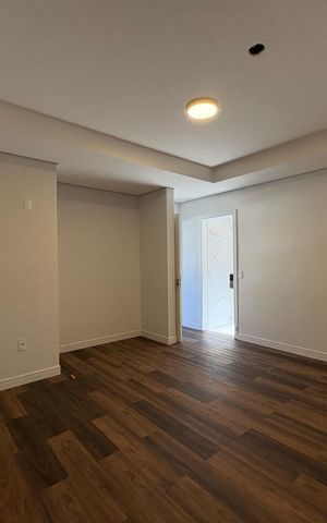 Casa para alugar com 300m², 3 quartos e 7 vagas Casa para alugar com 300m², 3 quartos e 7 vagasSuite