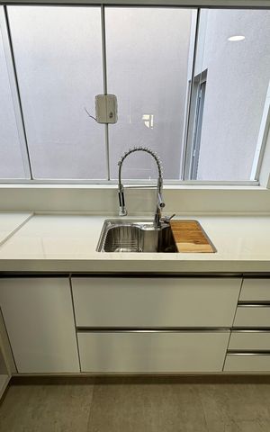Casa para alugar com 300m², 3 quartos e 7 vagas Casa para alugar com 300m², 3 quartos e 7 vagasCozinha