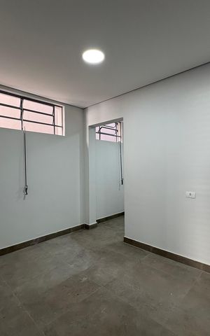 Casa para alugar com 300m², 3 quartos e 7 vagas Casa para alugar com 300m², 3 quartos e 7 vagasEscritório