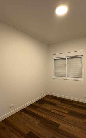 Casa para alugar com 300m², 3 quartos e 7 vagas Casa para alugar com 300m², 3 quartos e 7 vagasQuarto 1