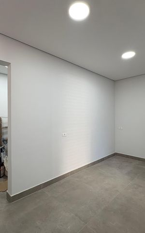 Casa para alugar com 300m², 3 quartos e 7 vagas Casa para alugar com 300m², 3 quartos e 7 vagasEscritório