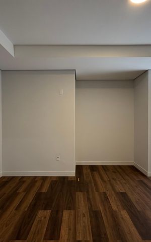 Casa para alugar com 300m², 3 quartos e 7 vagas Casa para alugar com 300m², 3 quartos e 7 vagasSuite