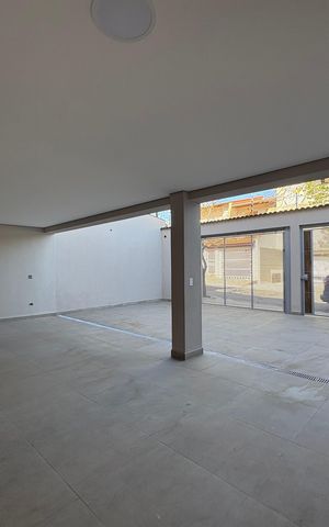 Casa para alugar com 300m², 3 quartos e 7 vagas Casa para alugar com 300m², 3 quartos e 7 vagasGaragem