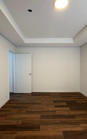 Casa para alugar com 300m², 3 quartos e 7 vagas Casa para alugar com 300m², 3 quartos e 7 vagasSuite