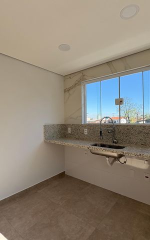 Casa para alugar com 300m², 3 quartos e 7 vagas Casa para alugar com 300m², 3 quartos e 7 vagasCozinha cobertura