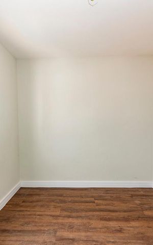 Apartamento à venda com 102m², 2 quartos e 2 vagas Apartamento à venda com 102m², 2 quartos e 2 vagasQuarto 1