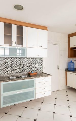Apartamento à venda com 105m², 3 quartos e 1 vagaCozinha